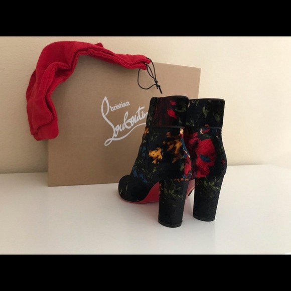 Shoes Christian Louboutin - Picture 4 of 6